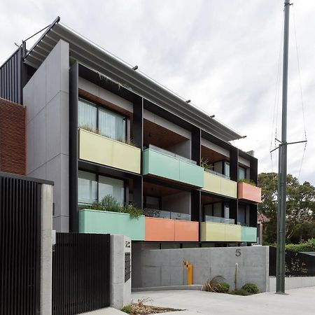Stylish 2-Bed Apartment With Bbq Patio Near Beach Sydney Exterior photo
